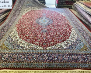 Kashan carpet